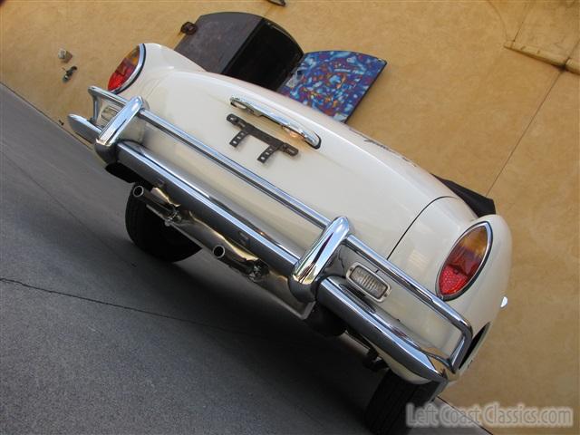 1967-vw-karmann-ghia-convertible-056.jpg