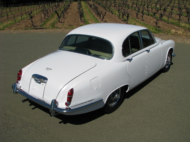 1967 Jaguar 420 Saloon Rear