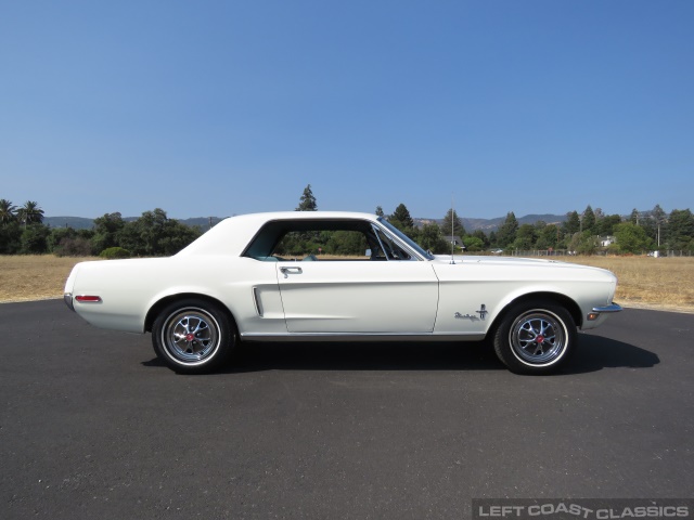 1968-ford-mustang-coupe-036.jpg