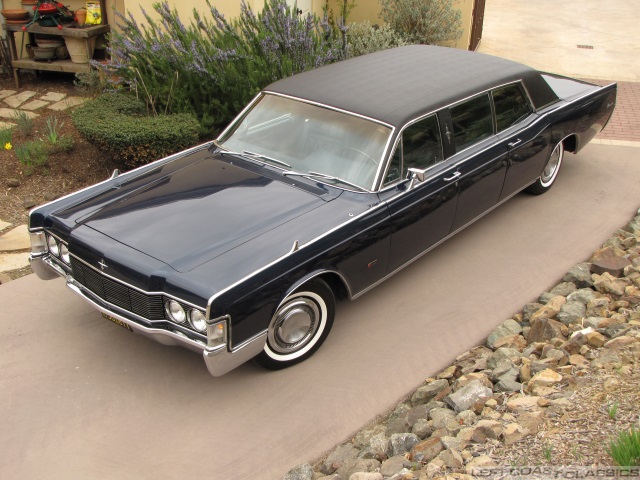 1968-lincoln-lehmann-peterson-limo-013.jpg