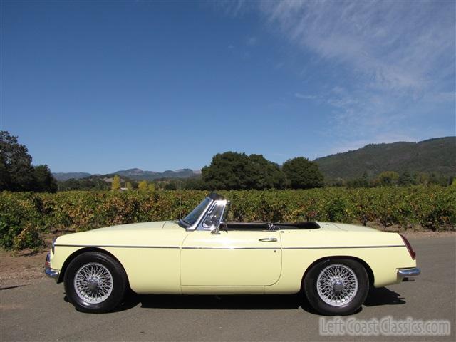 1968-mgb-roadster-007.jpg