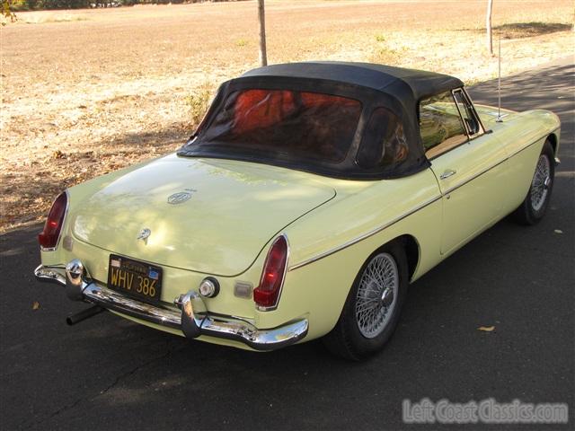 1968-mgb-roadster-025.jpg