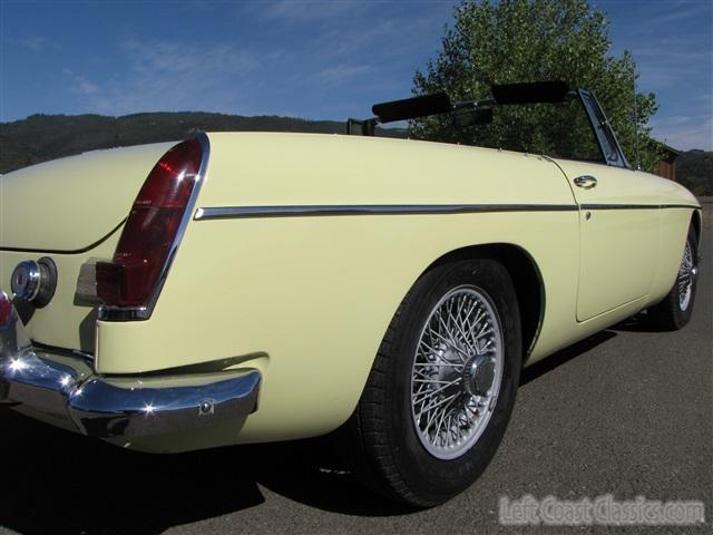 1968-mgb-roadster-038.jpg