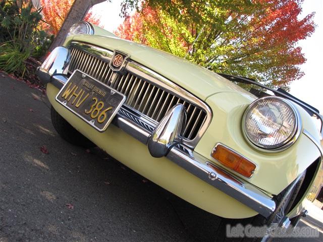 1968-mgb-roadster-055.jpg