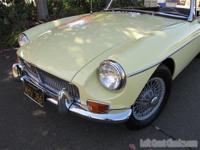 1968-mgb-roadster-082.jpg