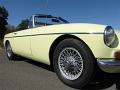 1968-mgb-roadster-035