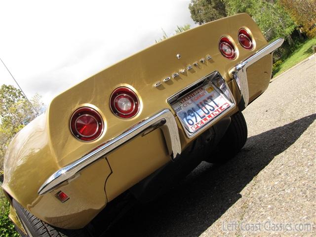 1969-chevrolet-corvette-427-060.jpg