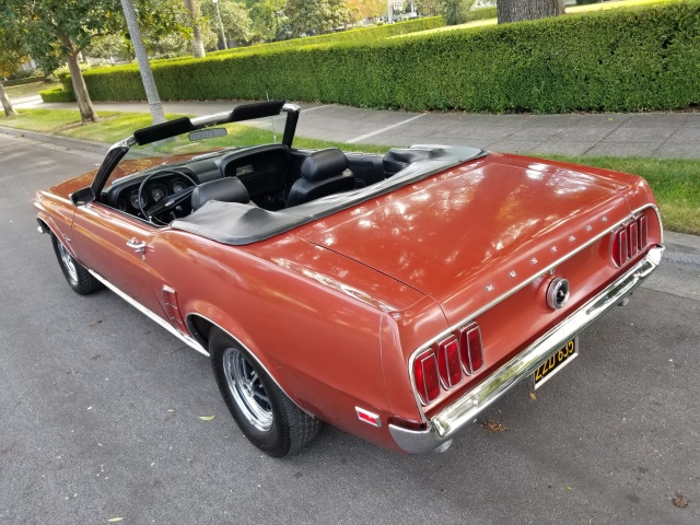 1969-ford-mustang-convertible-028.jpg