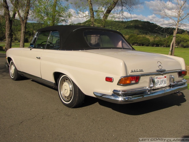 1969-mercedes-280se-cabriolet-029.jpg