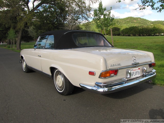 1969-mercedes-280se-cabriolet-031.jpg