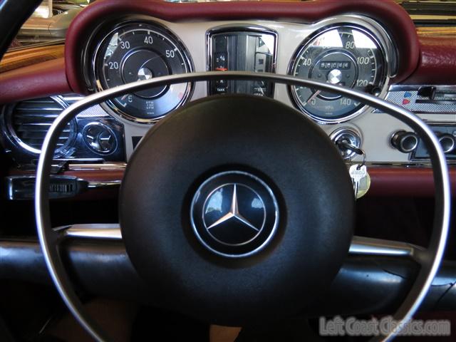 1969-mercedes-benz-280sl-pagoda-164.jpg