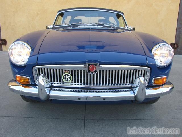 1969-mgb-roadster-006.jpg