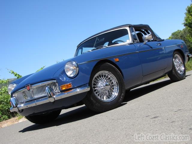 1969-mgb-roadster-011.jpg