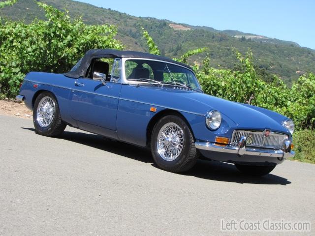 1969-mgb-roadster-040.jpg