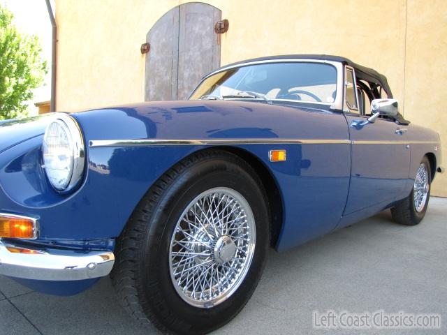 1969-mgb-roadster-052.jpg