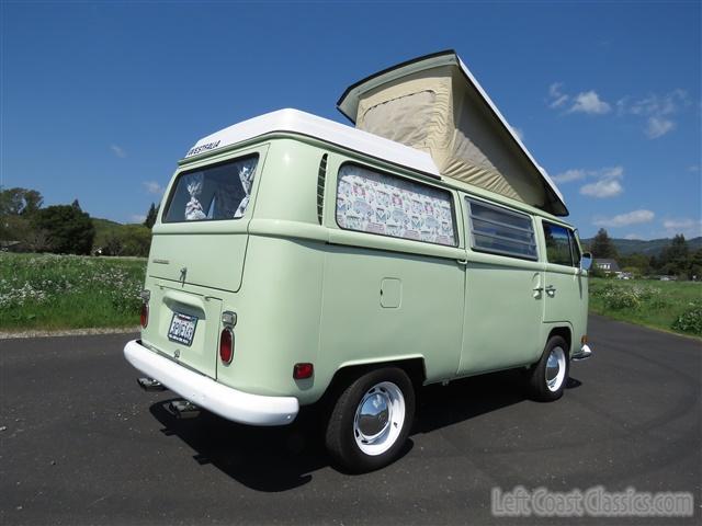 1969-volkswagen-westfalia-camper-025.jpg