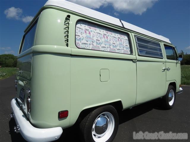 1969-volkswagen-westfalia-camper-104.jpg