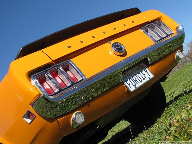 1970-ford-mustang-boss-429-tribute-060.jpg