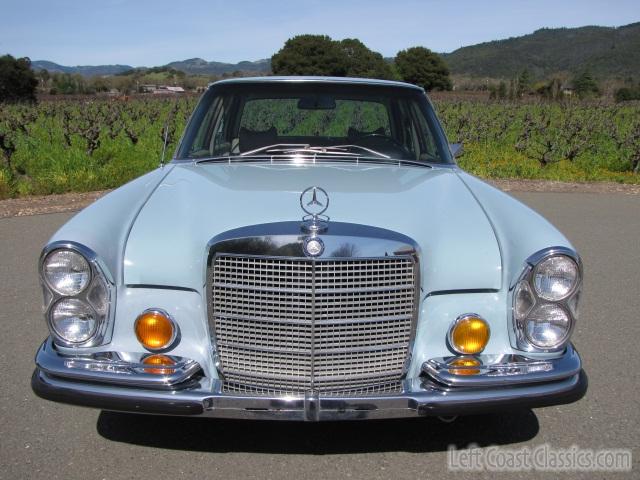 1970-mercedes-280s-1972.jpg