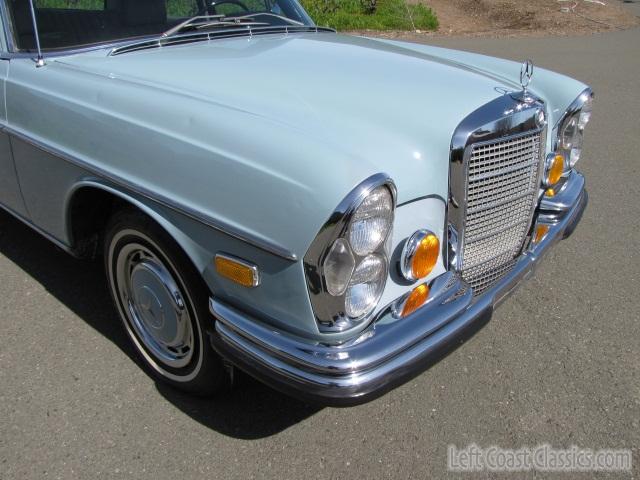 1970-mercedes-280s-1977.jpg