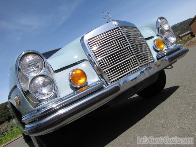 1970-mercedes-280s-1980.jpg