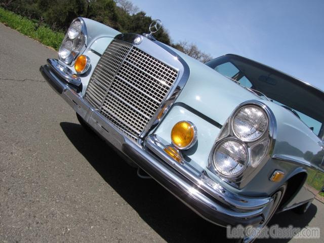 1970-mercedes-280s-1983.jpg