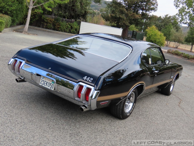 1970-olds-442-032.jpg