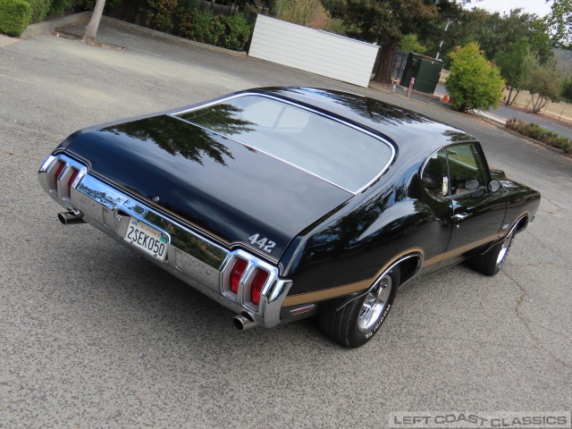 1970-olds-442-033.jpg