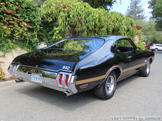 1970-olds-442-036.jpg