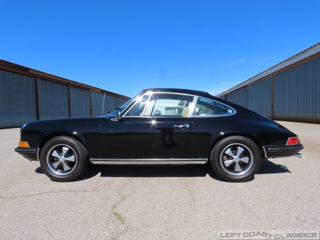 1970-porsche-911t-153.jpg