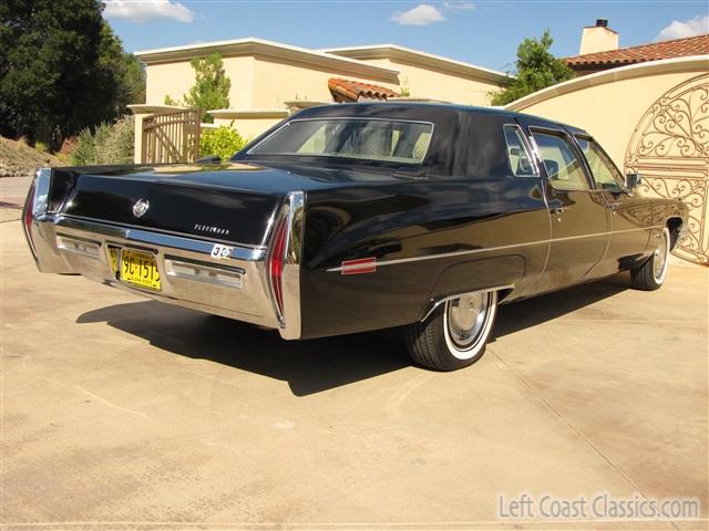 1971-cadillac-fleetwood-limousine-013.jpg