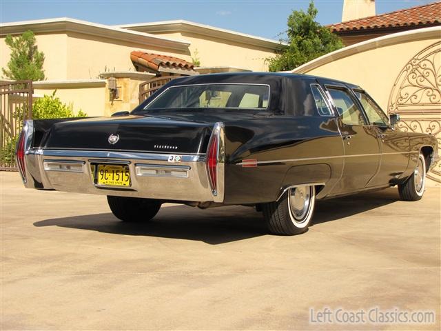 1971-cadillac-fleetwood-limousine-018.jpg