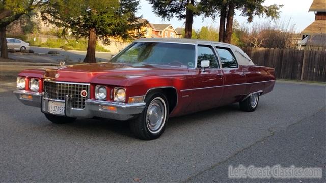 1971-cadillac-limousine-005.jpg