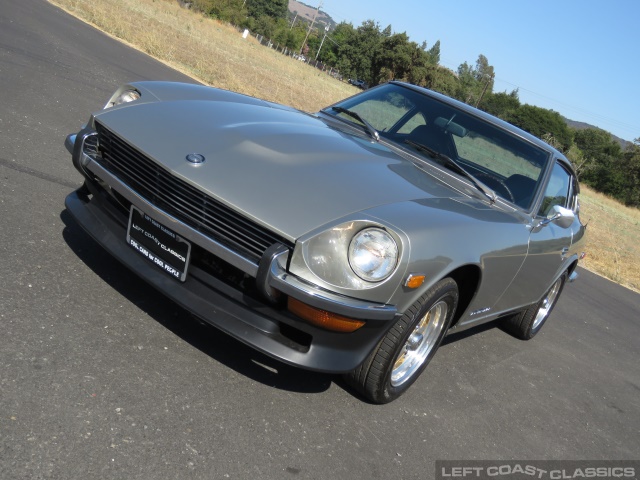 1971-datsun-240z-013.jpg