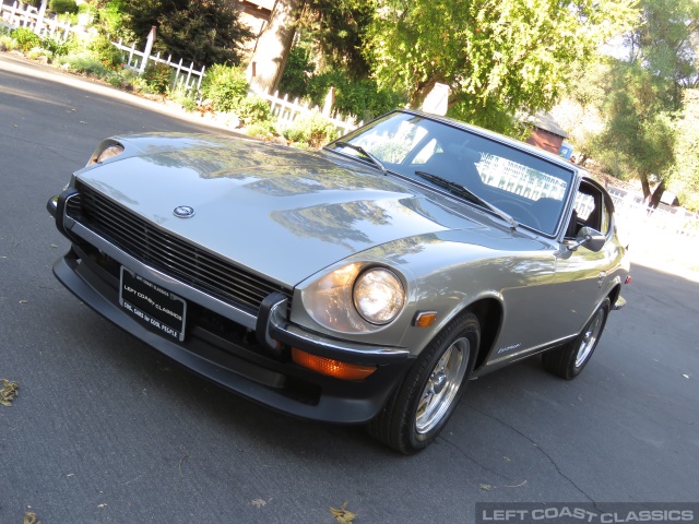 1971-datsun-240z-016.jpg