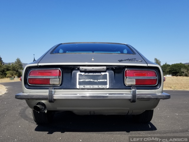 1971-datsun-240z-031.jpg