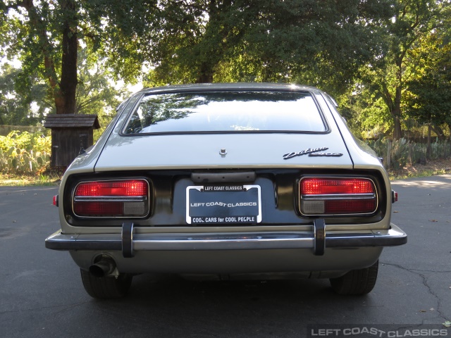 1971-datsun-240z-039.jpg