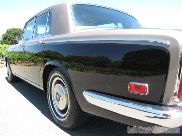 1971-rolls-royce-silver-shadow-076.jpg