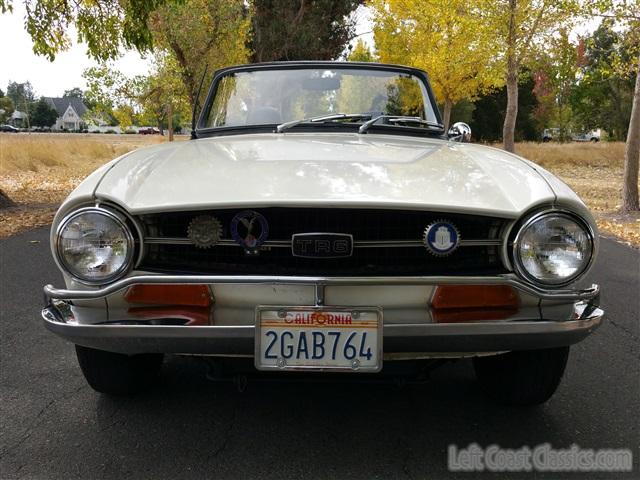 1971-triumph-tr6-008.jpg