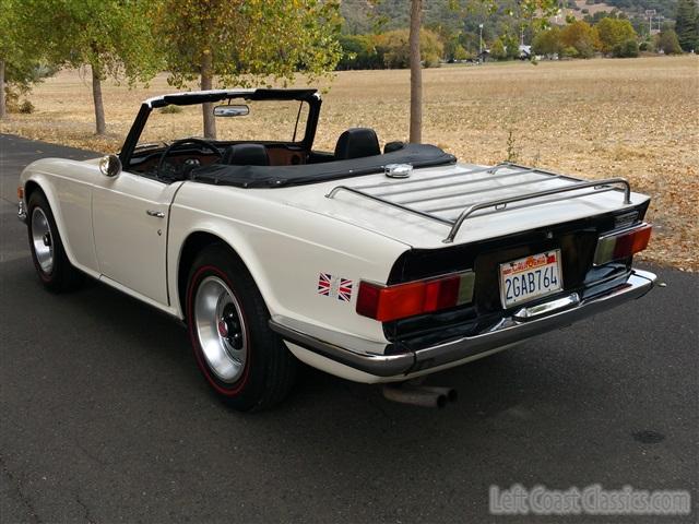 1971-triumph-tr6-029.jpg