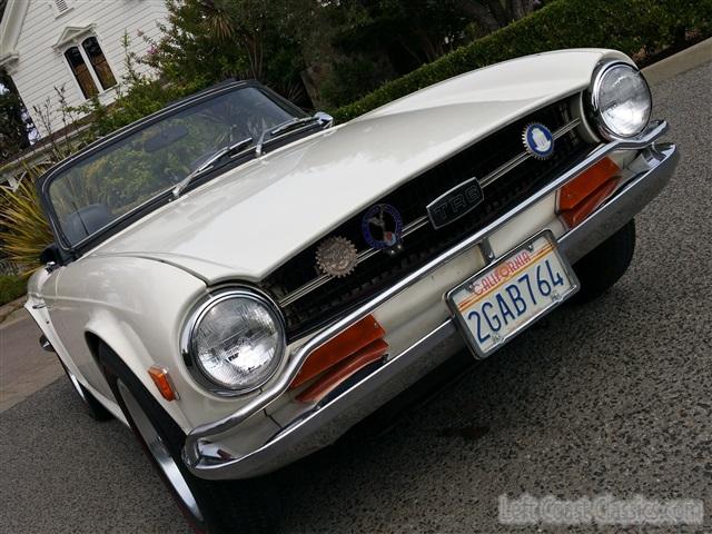 1971-triumph-tr6-056.jpg