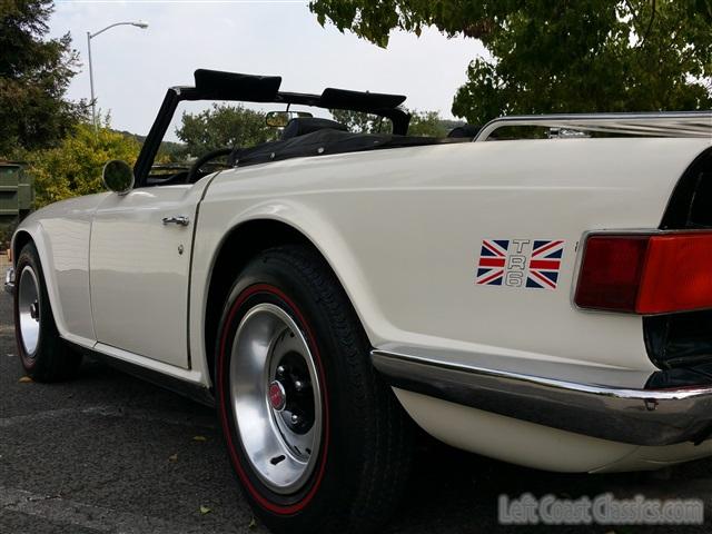 1971-triumph-tr6-063.jpg