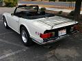 1971-triumph-tr6-027