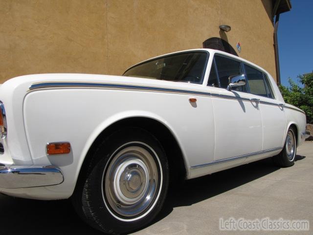 1972-rolls-royce-silver-shadow-025.jpg