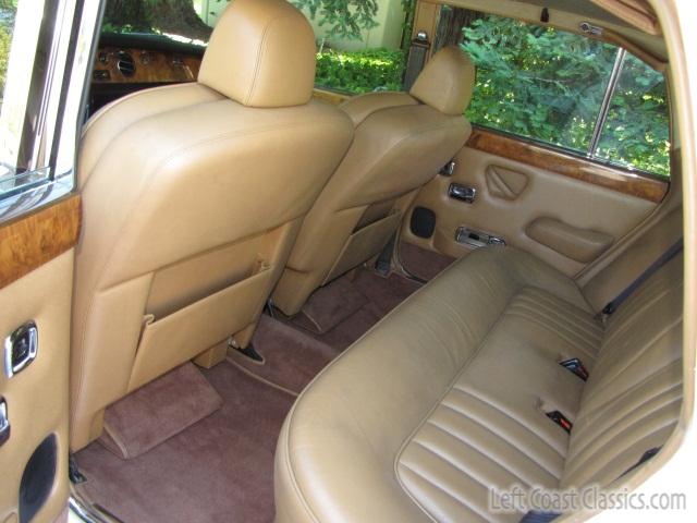 1972-rolls-royce-silver-shadow-055.jpg