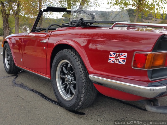 1973-triumph-tr6-047.jpg