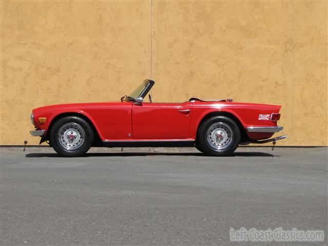 1973-triumph-tr6-018.jpg