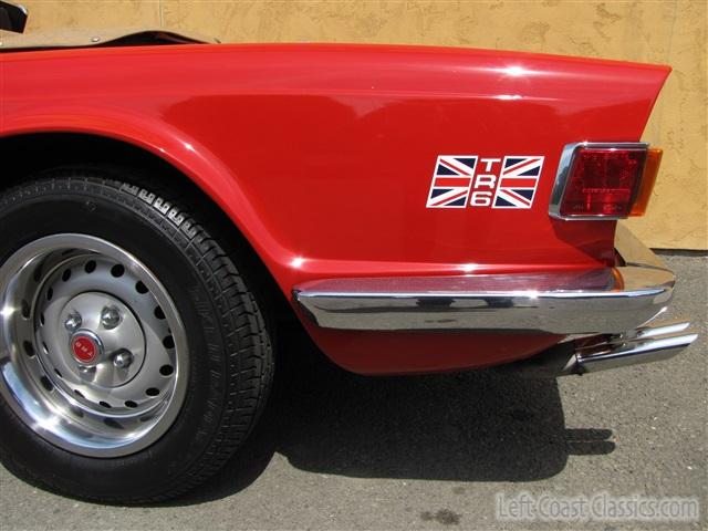 1973-triumph-tr6-075.jpg