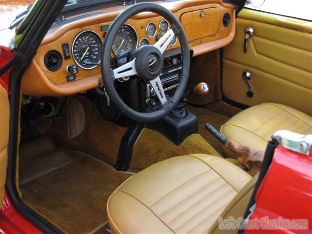 1973-triumph-tr6-110.jpg