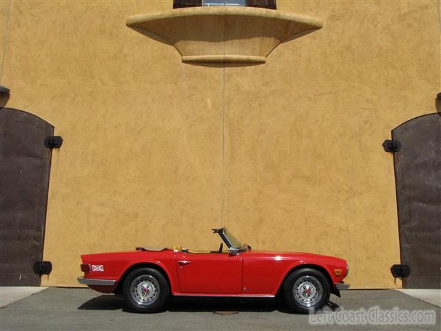 1973-triumph-tr6-185.jpg